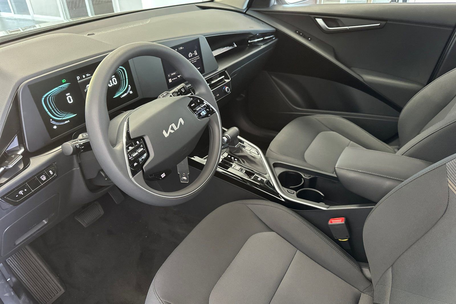 New 2026 Kia Niro LX image 10