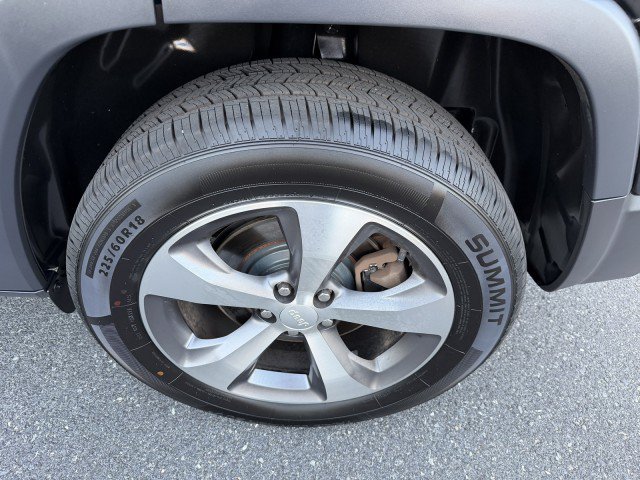 Used 2021 Jeep Cherokee Limited AWD/4WD image 27