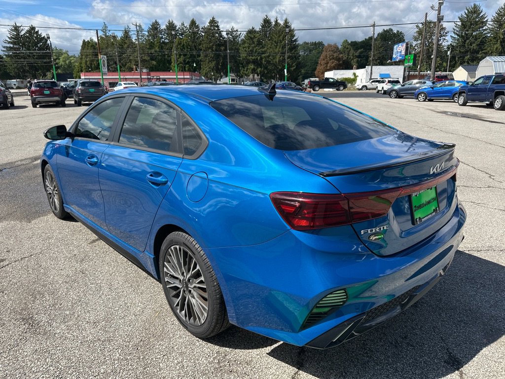 Used 2022 Kia Forte GT-Line w/ GT-Line Premium Package image 5