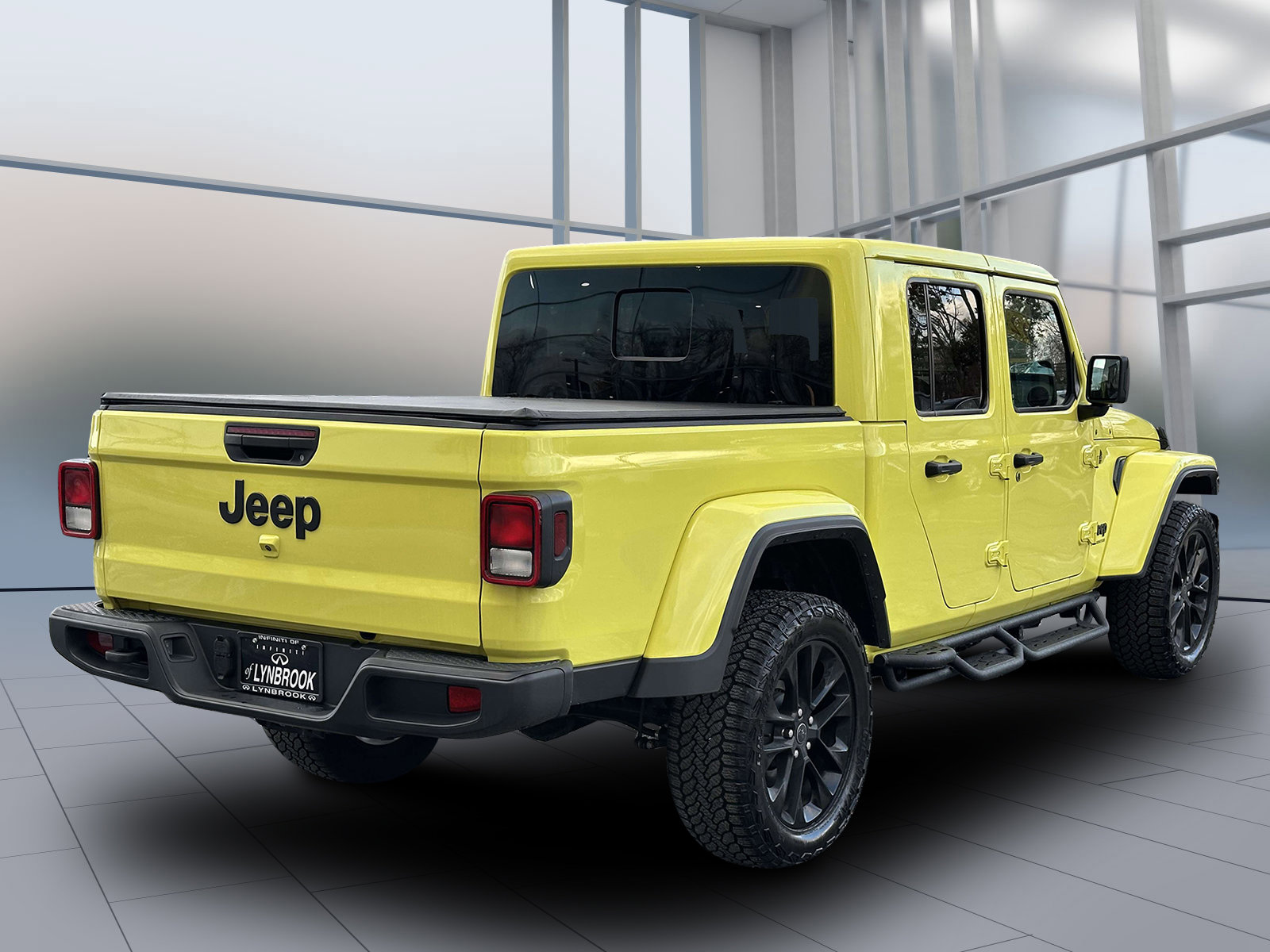 Used 2024 Jeep Gladiator Sport image 5