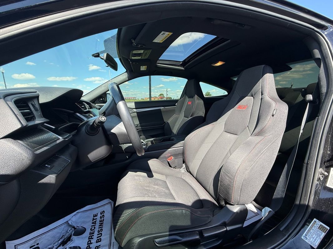 Used 2018 Honda Civic Si image 8