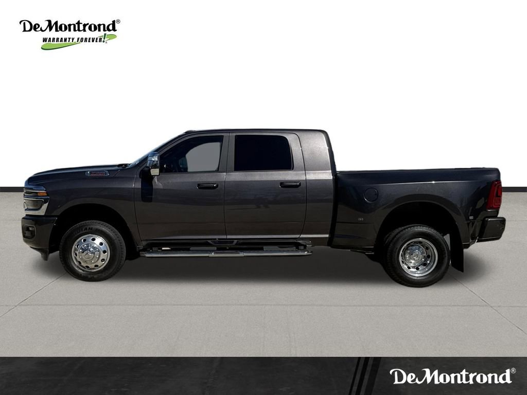Used 2025 RAM 3500 Laramie image 8