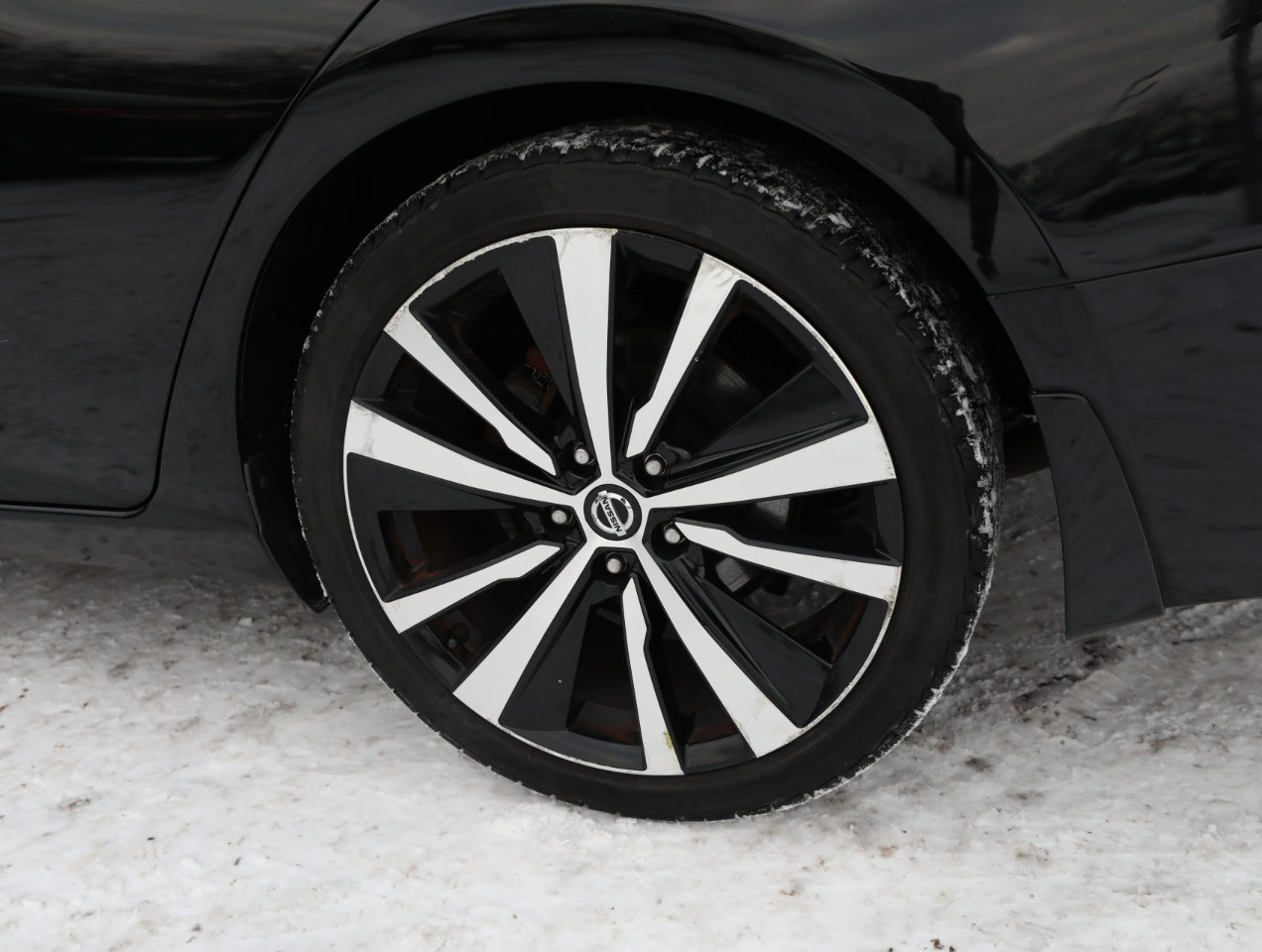 Used 2019 Nissan Altima 2.0 SR image 9