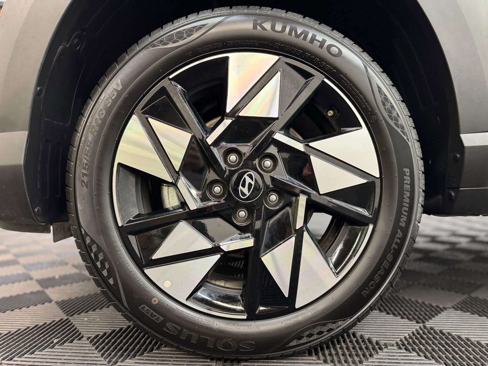 Used 2025 Hyundai Kona SEL image 8