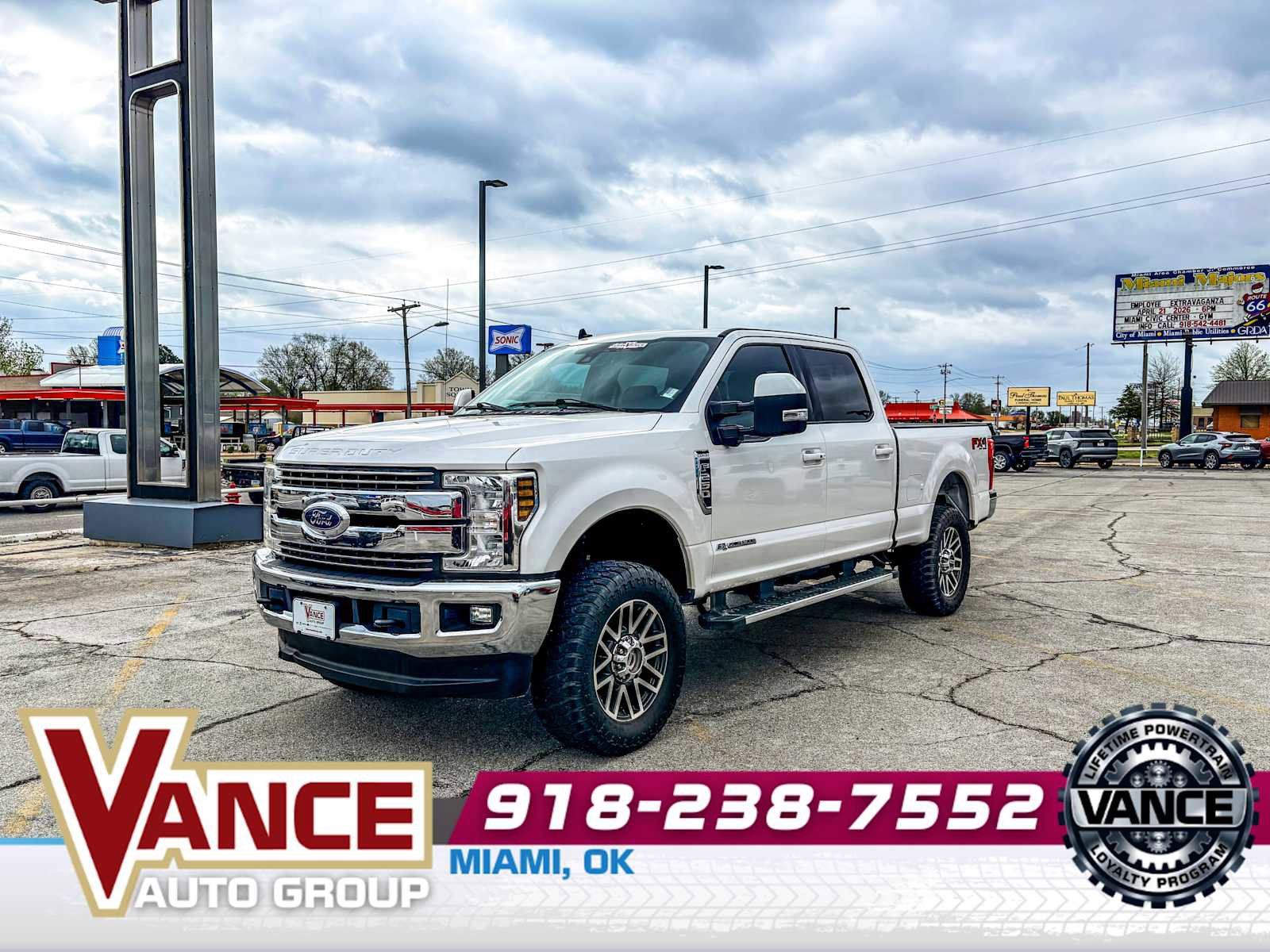 Used 2019 Ford F250 Lariat w/ Lariat Ultimate Package image 3