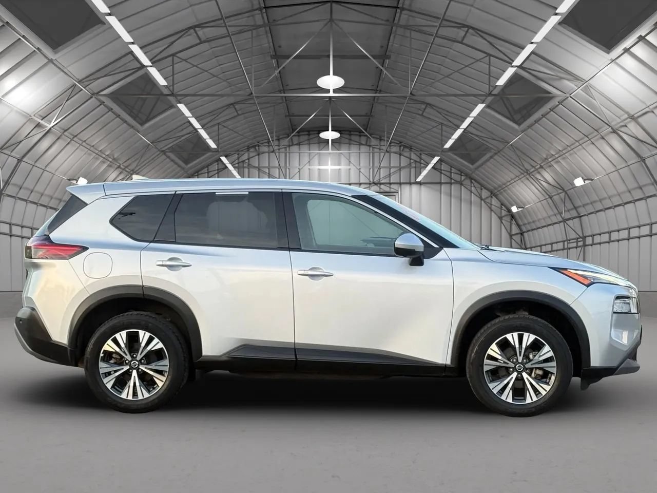 Used 2021 Nissan Rogue SV AWD/4WD image 8