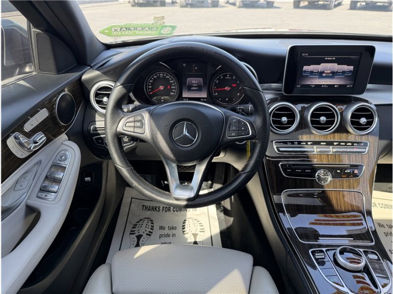 Used 2018 Mercedes-Benz C 300 Sedan w/ Premium Package image 38