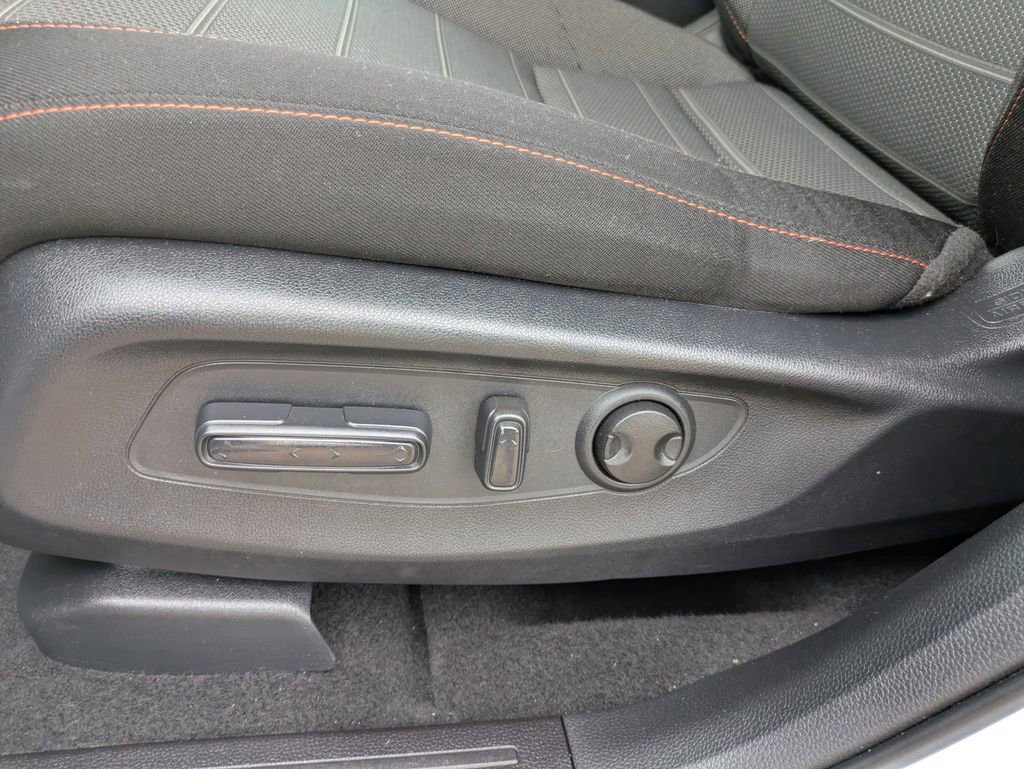 Certified 2025 Honda CR-V Sport image 11