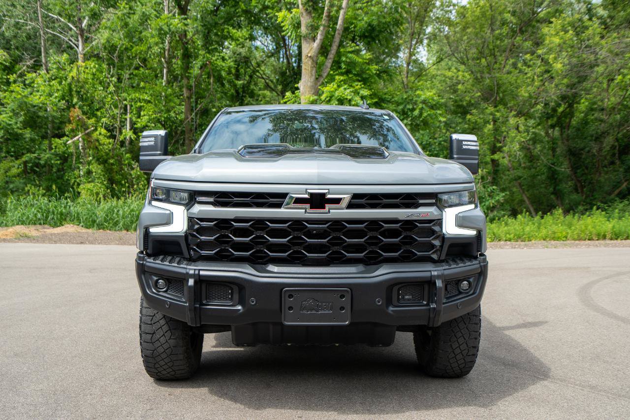 Used 2024 Chevrolet Silverado 1500 ZR2 w/ ZR2 Bison Edition AWD/4WD image 8
