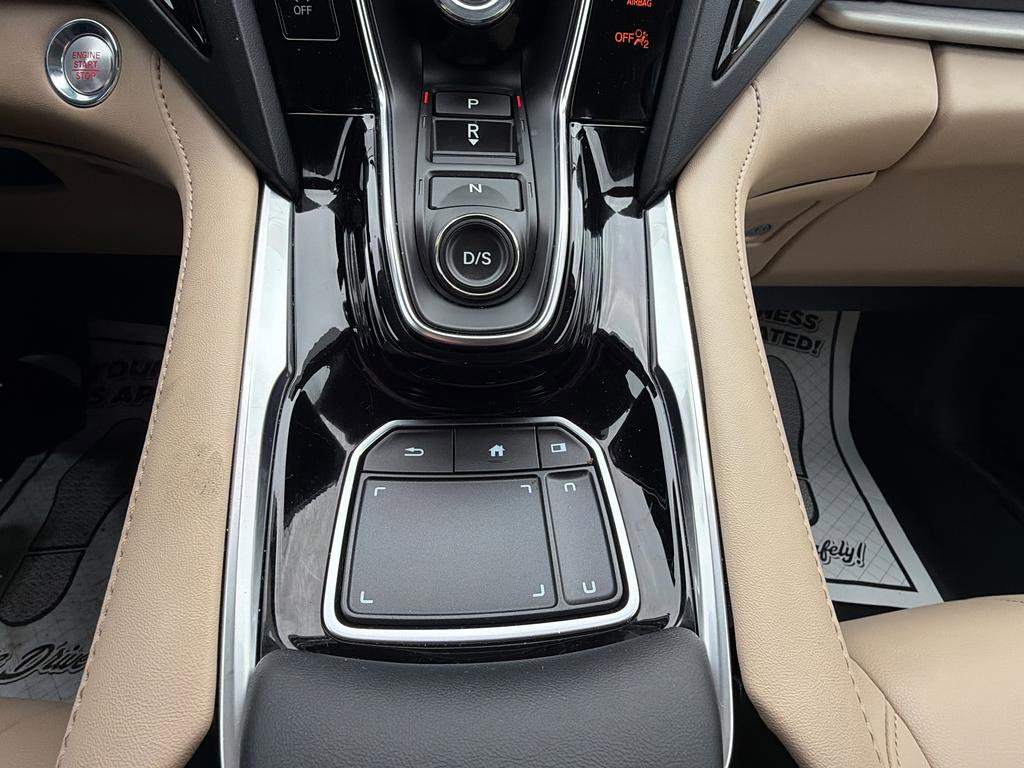 Used 2024 Acura RDX SH-AWD image 25