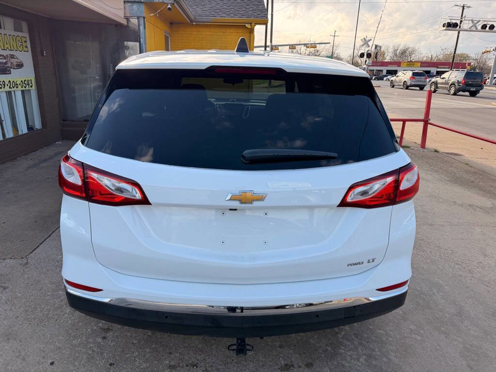 Used 2021 Chevrolet Equinox LT w/ LPO, Cargo Package AWD/4WD image 4