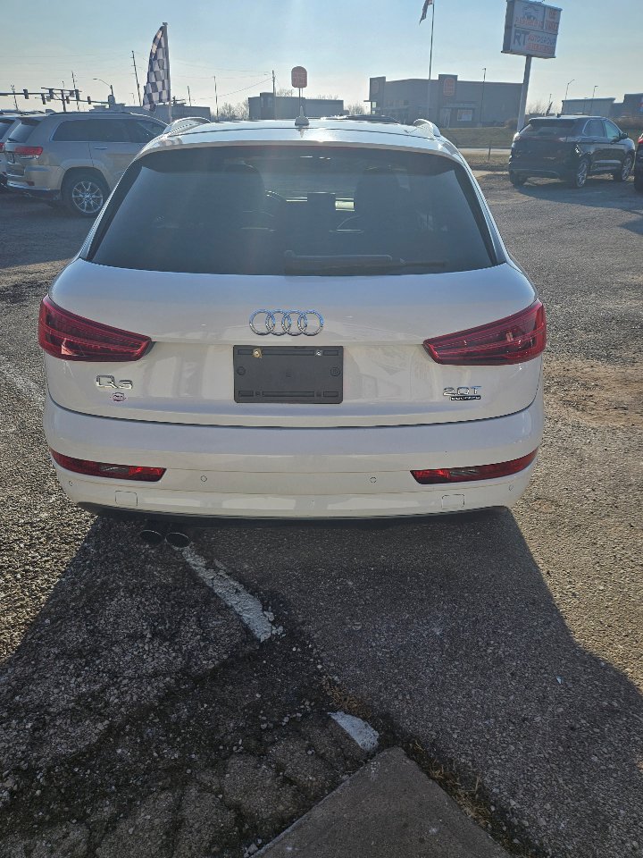 Used 2016 Audi Q3 2.0T Premium Plus w/ Technology Package image 6