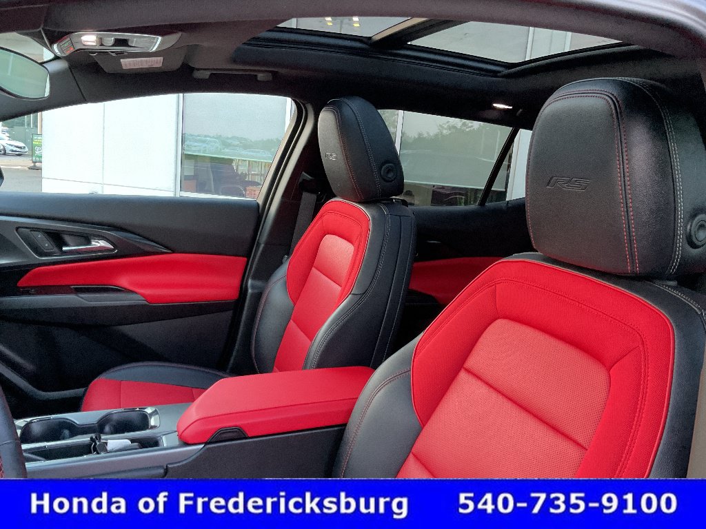 Used 2025 Chevrolet Equinox EV RS AWD/4WD image 31