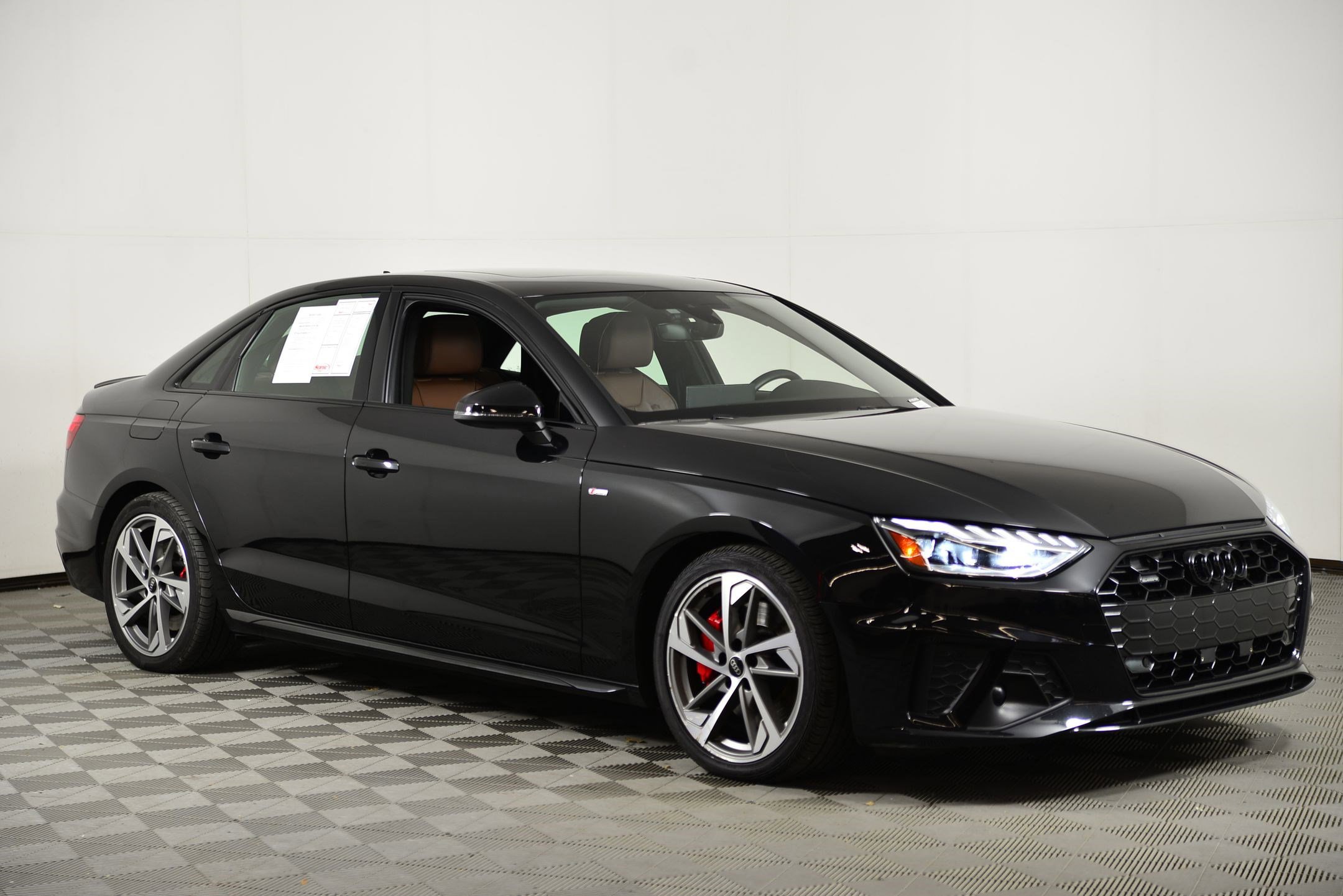 Used 2023 Audi A4 2.0T Premium Plus w/ Premium Plus Package image 6