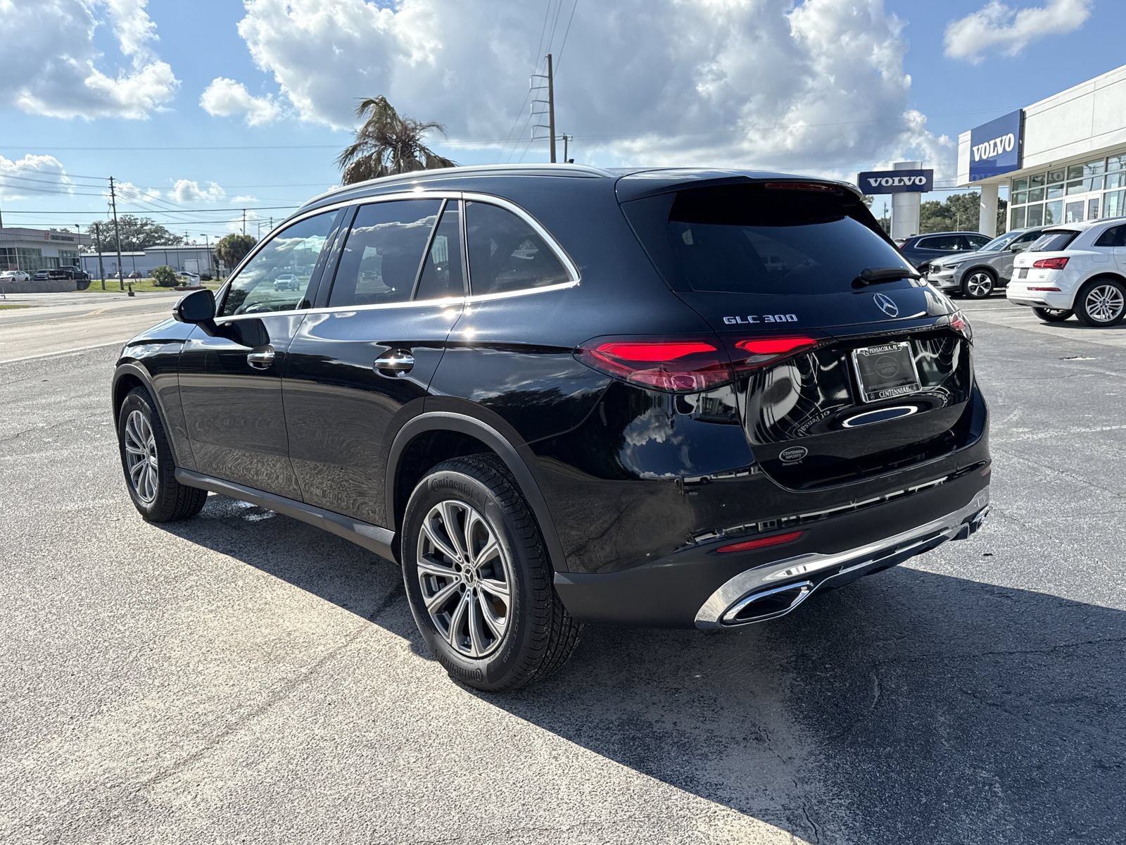 Used 2026 Mercedes-Benz GLC 300 image 3