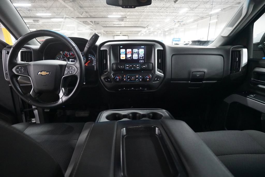 Used 2017 Chevrolet Silverado 1500 LT w/ All Star Edition AWD/4WD image 5