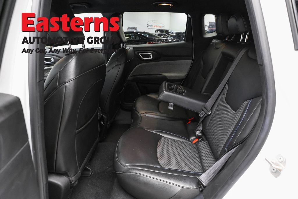 Used 2024 Jeep Compass Latitude AWD/4WD image 20