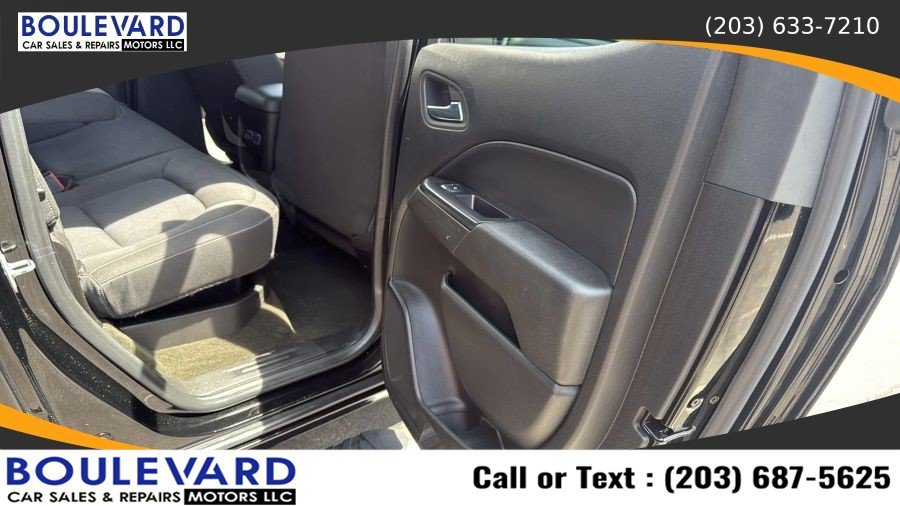 Used 2016 Chevrolet Colorado LT w/ LT Convenience Package AWD/4WD image 32