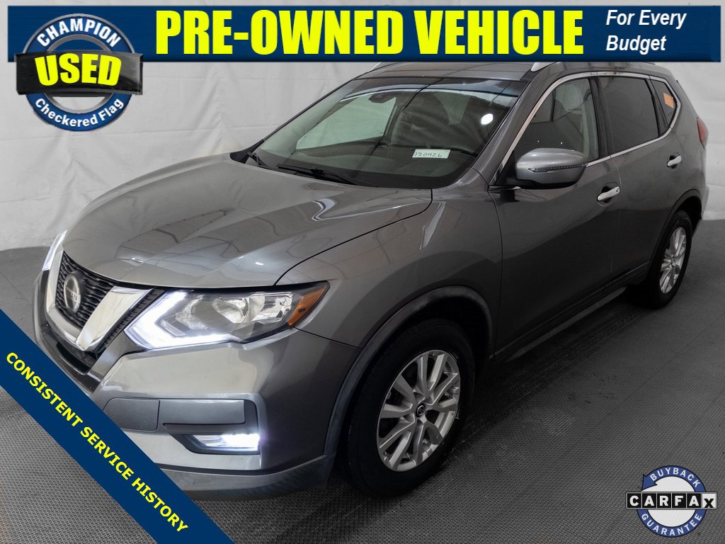 Used 2019 Nissan Rogue SV image 1