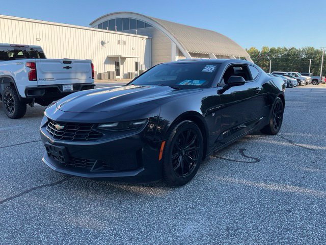 Used 2020 Chevrolet Camaro LT RWD image 1