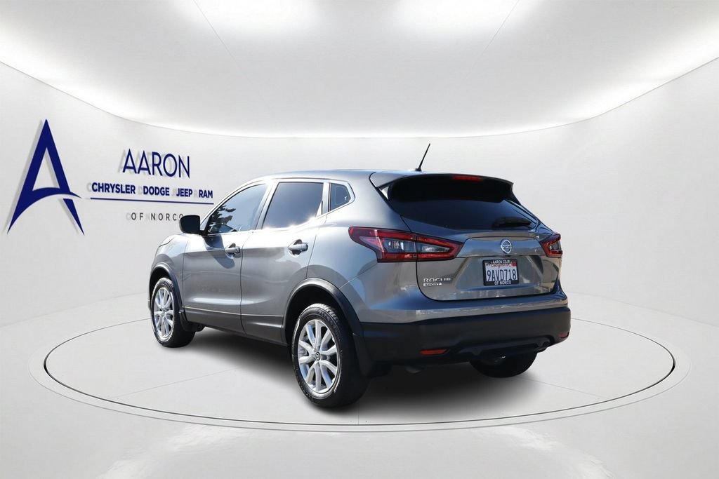 Used 2022 Nissan Rogue Sport S FWD image 7
