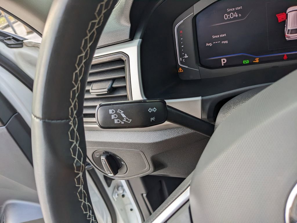 Certified 2023 Volkswagen Atlas SE image 30