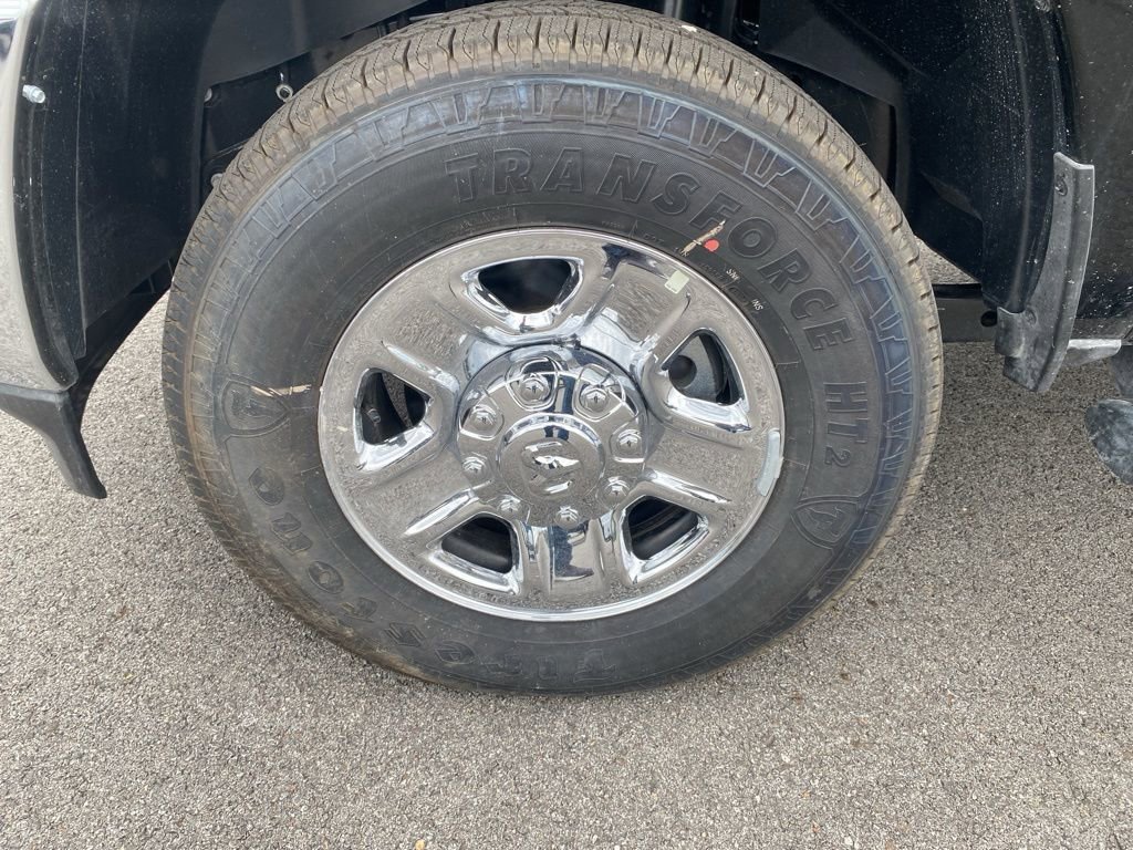 Used 2025 RAM 2500 Tradesman image 9