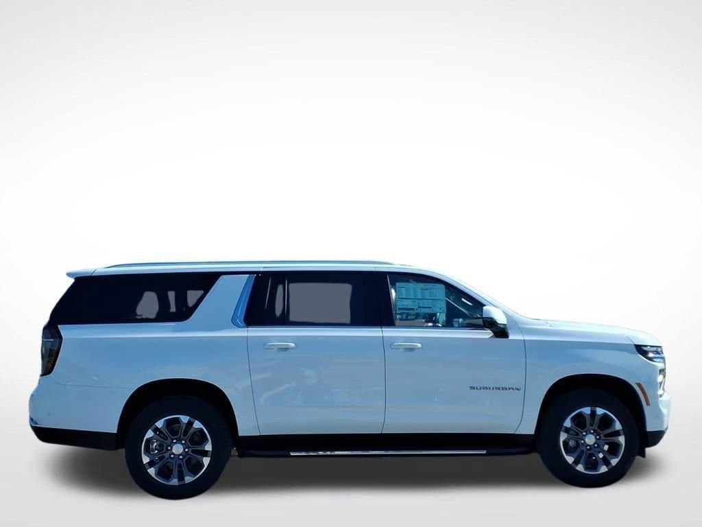 New 2026 Chevrolet Suburban LT w/ Comfort Package RWD image 2