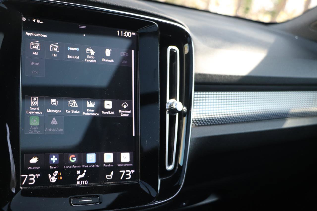 Used 2019 Volvo XC40 T5 R-Design image 19