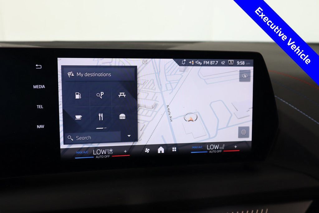 New 2026 BMW 228i w/ Technology Package FWD image 8