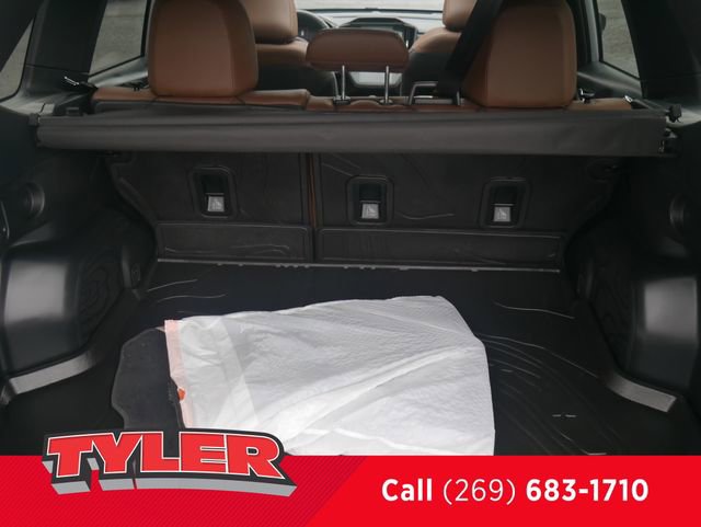 Used 2025 Subaru Forester Touring AWD/4WD image 19