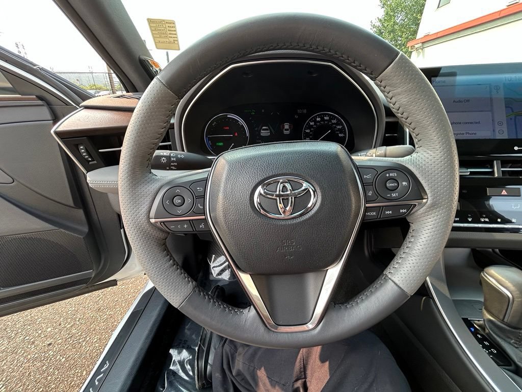 Certified 2021 Toyota Avalon Limited w/ Advanced Safety Package FWD image 19