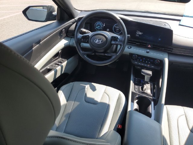 Used 2024 Hyundai Elantra Limited FWD image 7