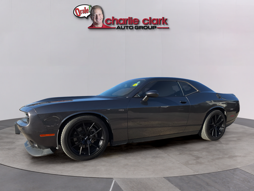 Used 2023 Dodge Challenger GT RWD image 1
