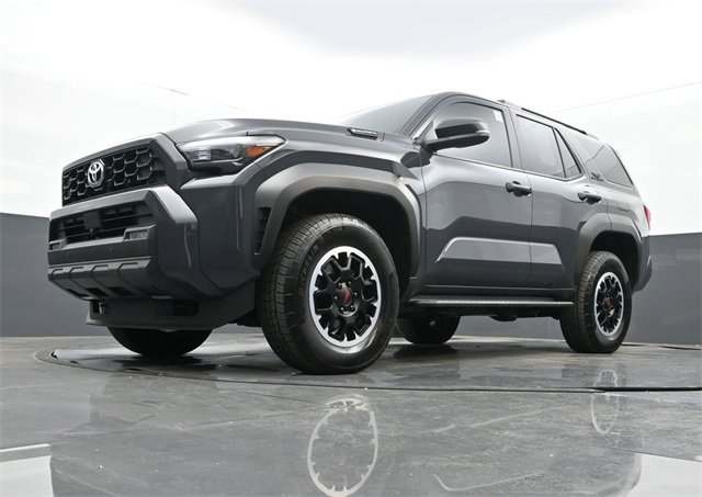 Used 2025 Toyota 4Runner TRD Off-Road image 25