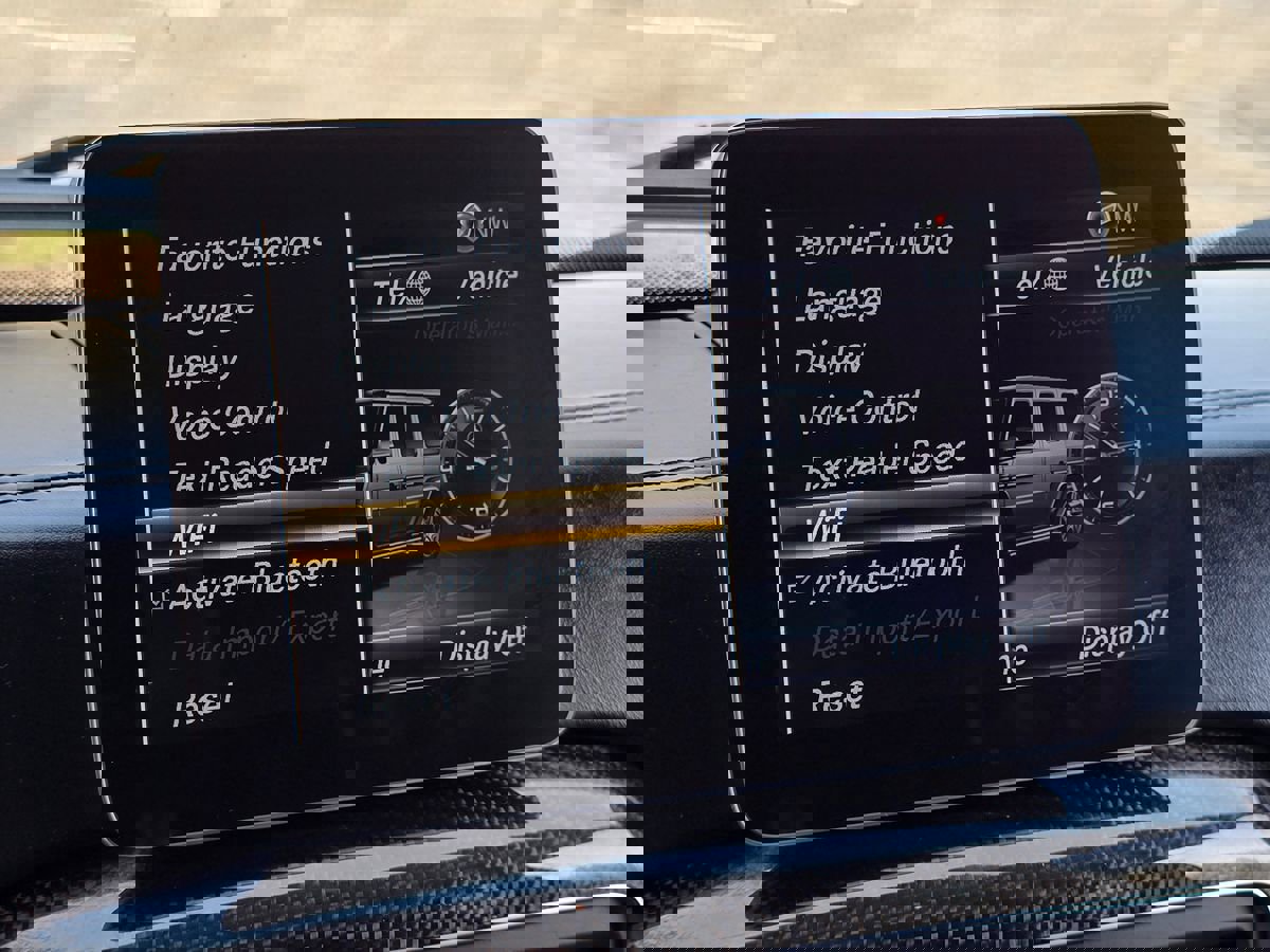 Used 2018 Mercedes-Benz G 63 AMG 4MATIC image 38