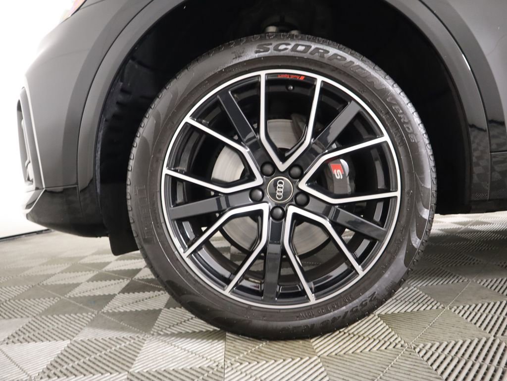 Certified 2024 Audi SQ5 Premium Plus image 19