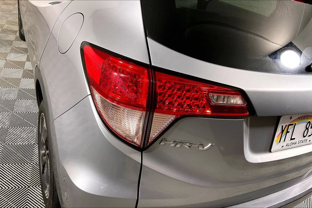 Used 2018 Honda HR-V EX image 27