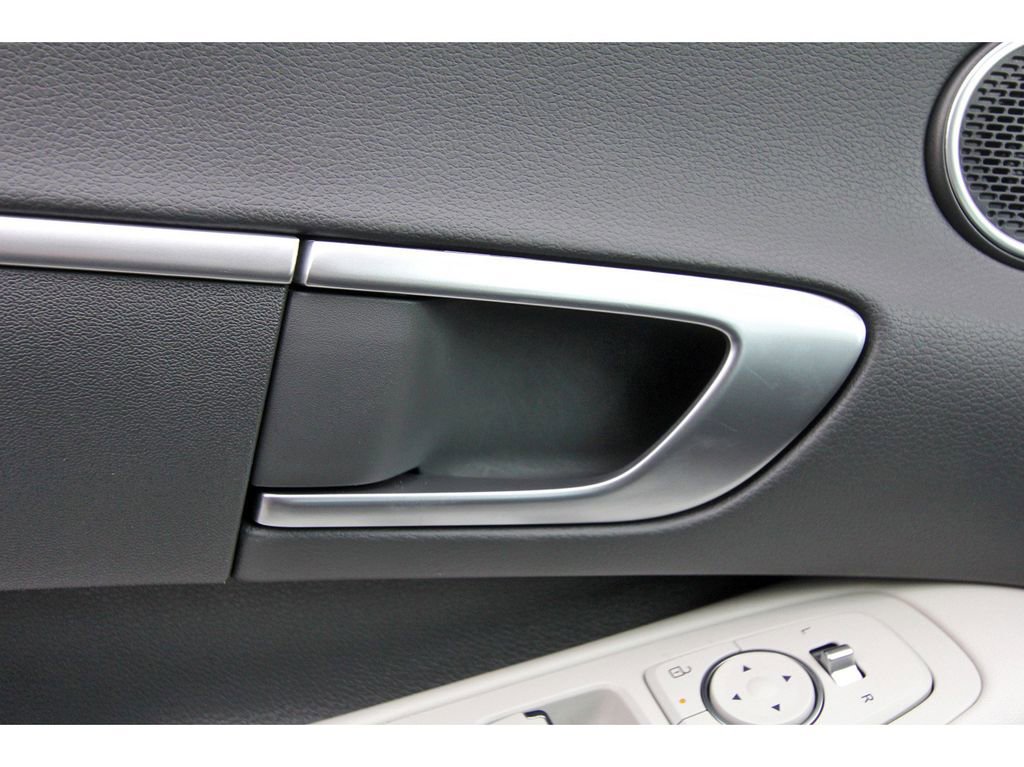 Certified 2025 Hyundai Sonata SE FWD image 23