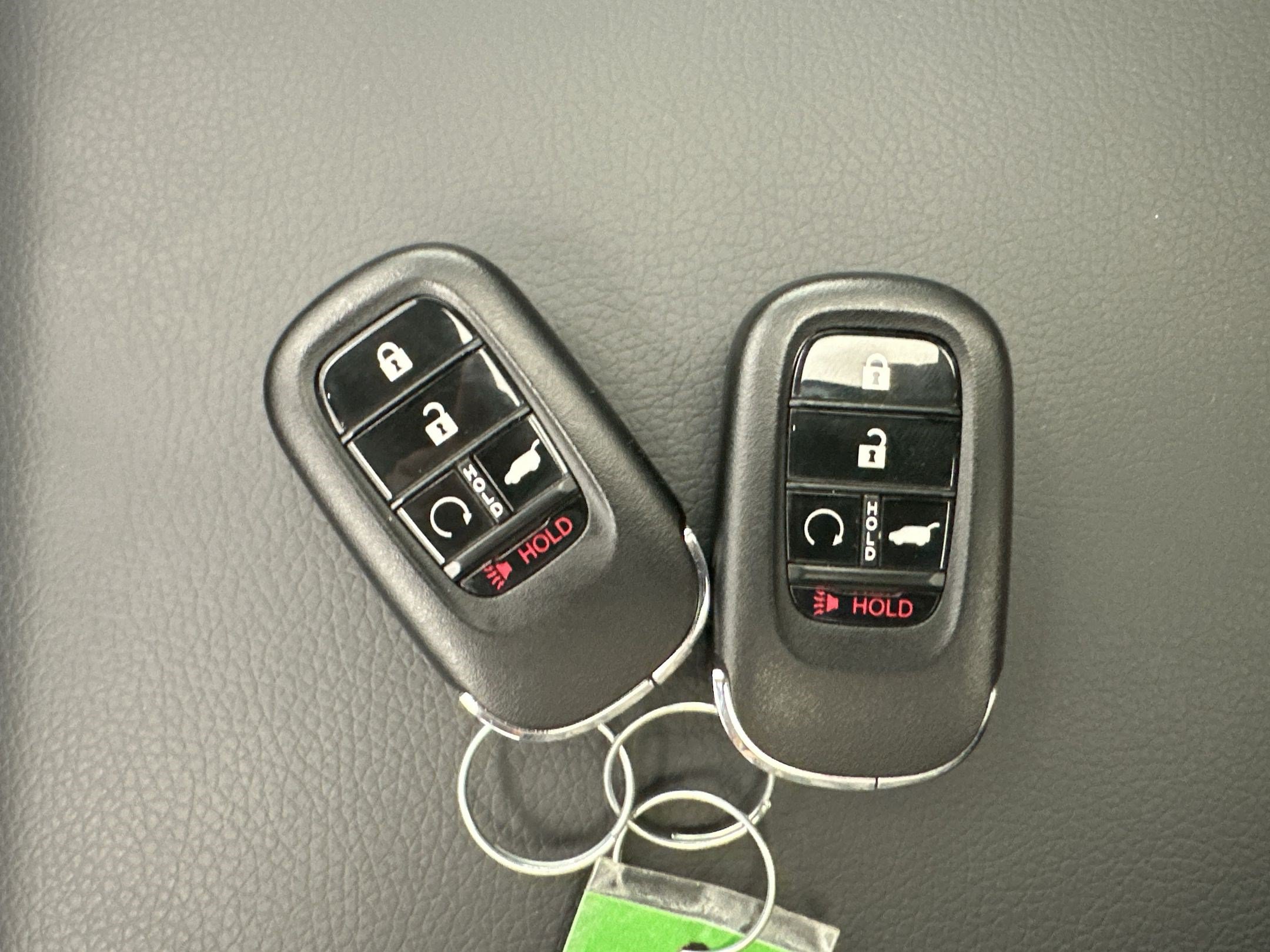 Used 2025 Honda Pilot TrailSport image 34