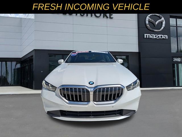 Used 2025 BMW 530i image 7