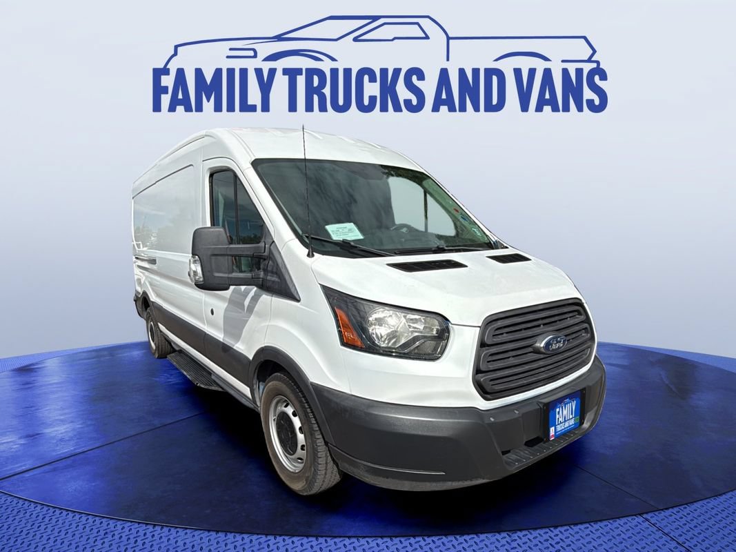 Used 2018 Ford Transit 250 148 Medium Roof RWD image 7