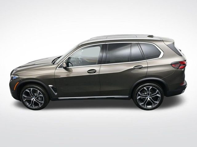 New 2026 BMW X5 sDrive40i image 26