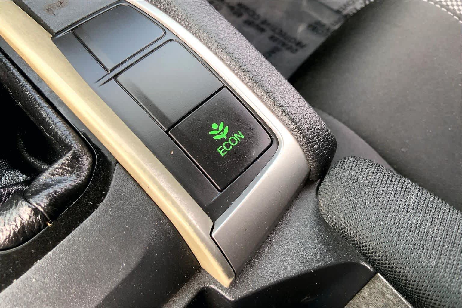 Used 2020 Honda Civic LX image 27