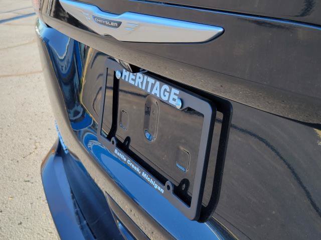 Used 2023 Chrysler Voyager LX FWD image 28