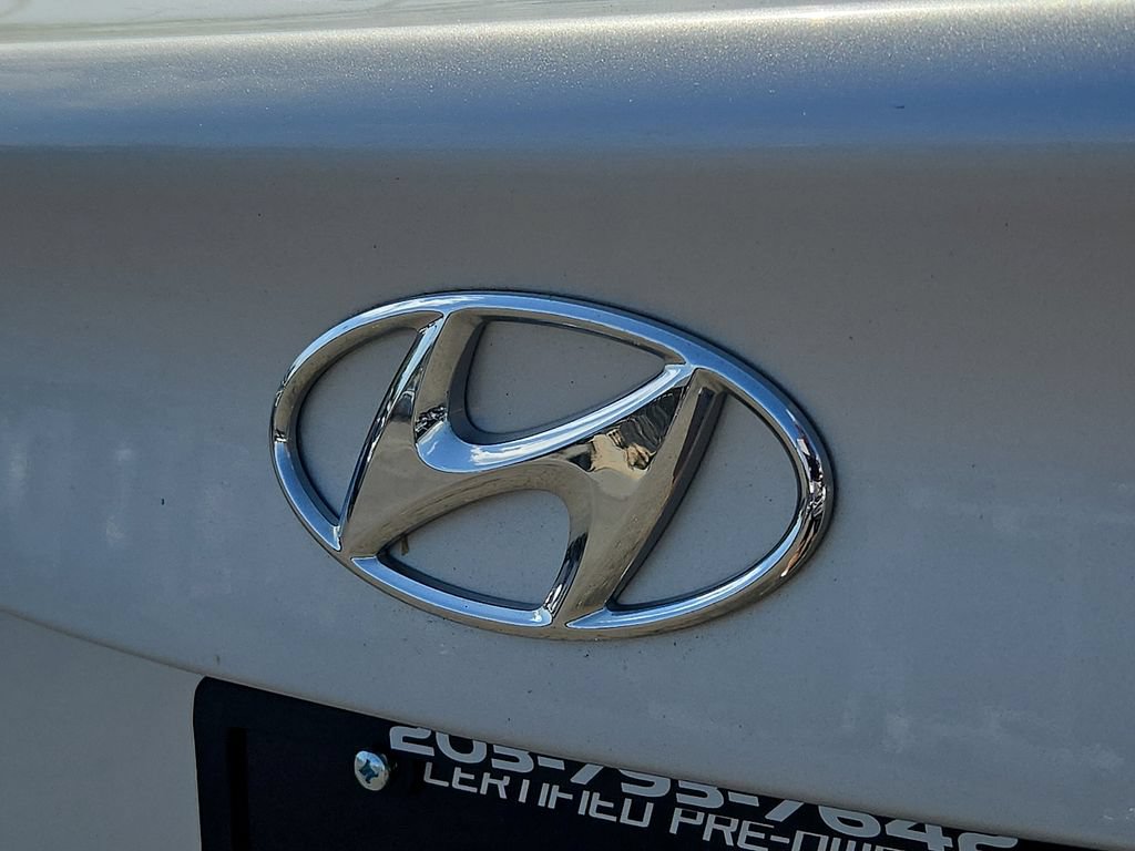 Used 2013 Hyundai Elantra GLS w/ Preferred Pkg FWD image 30