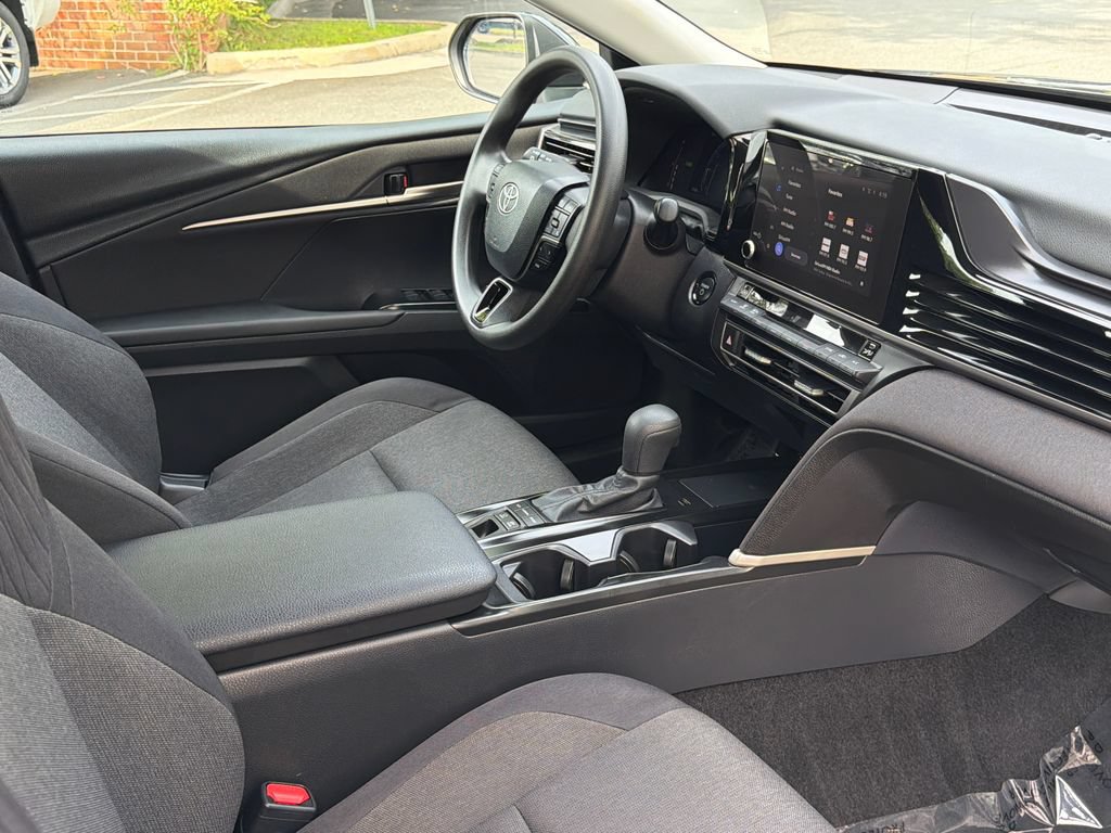 Used 2026 Toyota Camry LE FWD image 11