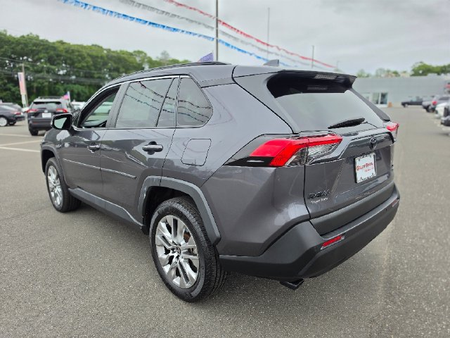 Used 2024 Toyota RAV4 XLE Premium w/ Weather Package AWD/4WD image 5