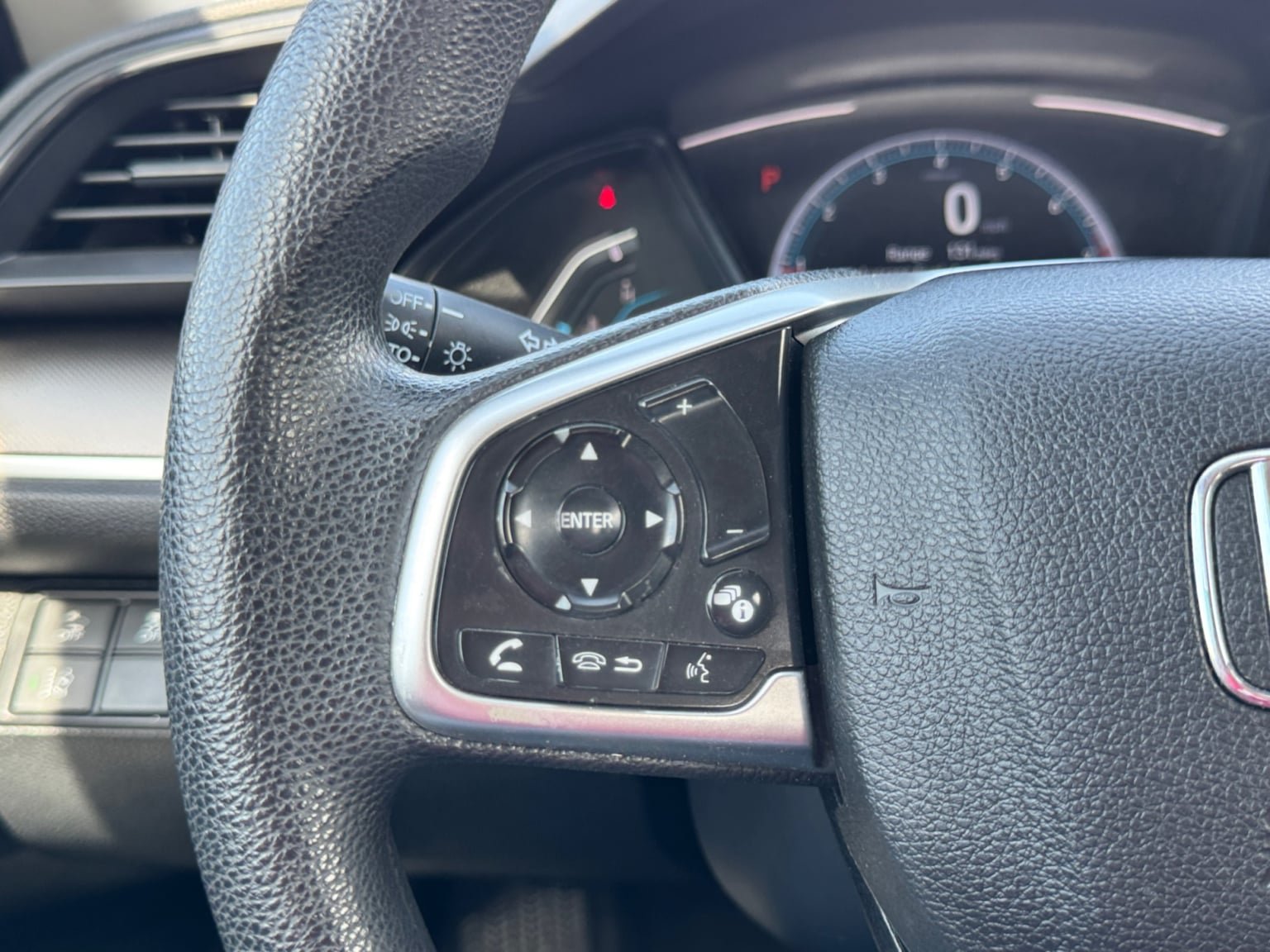 Used 2019 Honda Civic LX image 22
