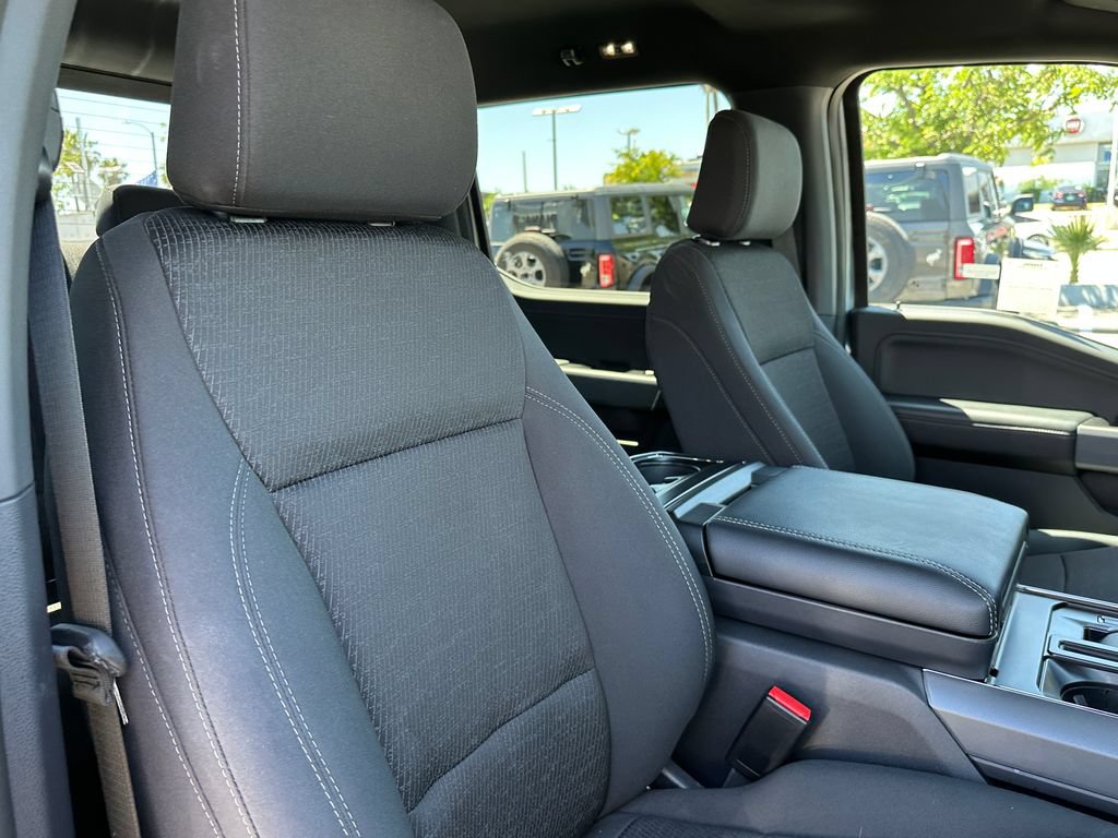 Certified 2025 Ford F150 XLT w/ Equipment Group 302A MID AWD/4WD image 17